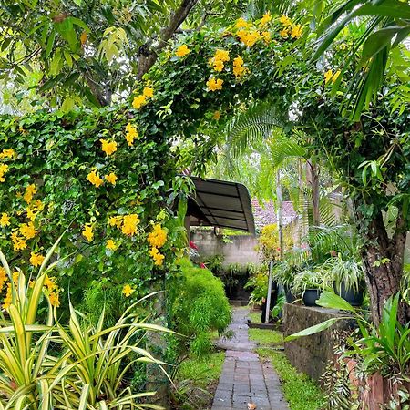 Nethmi Homestay & Restaurant Tangalle Ngoại thất bức ảnh