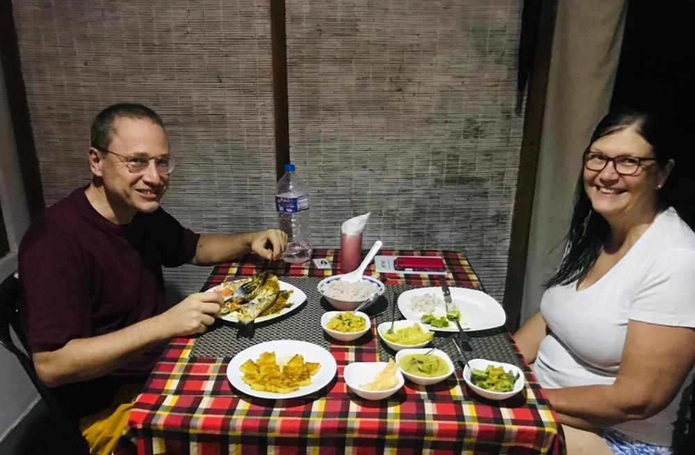 Nethmi Homestay & Restaurant Tangalle Ngoại thất bức ảnh