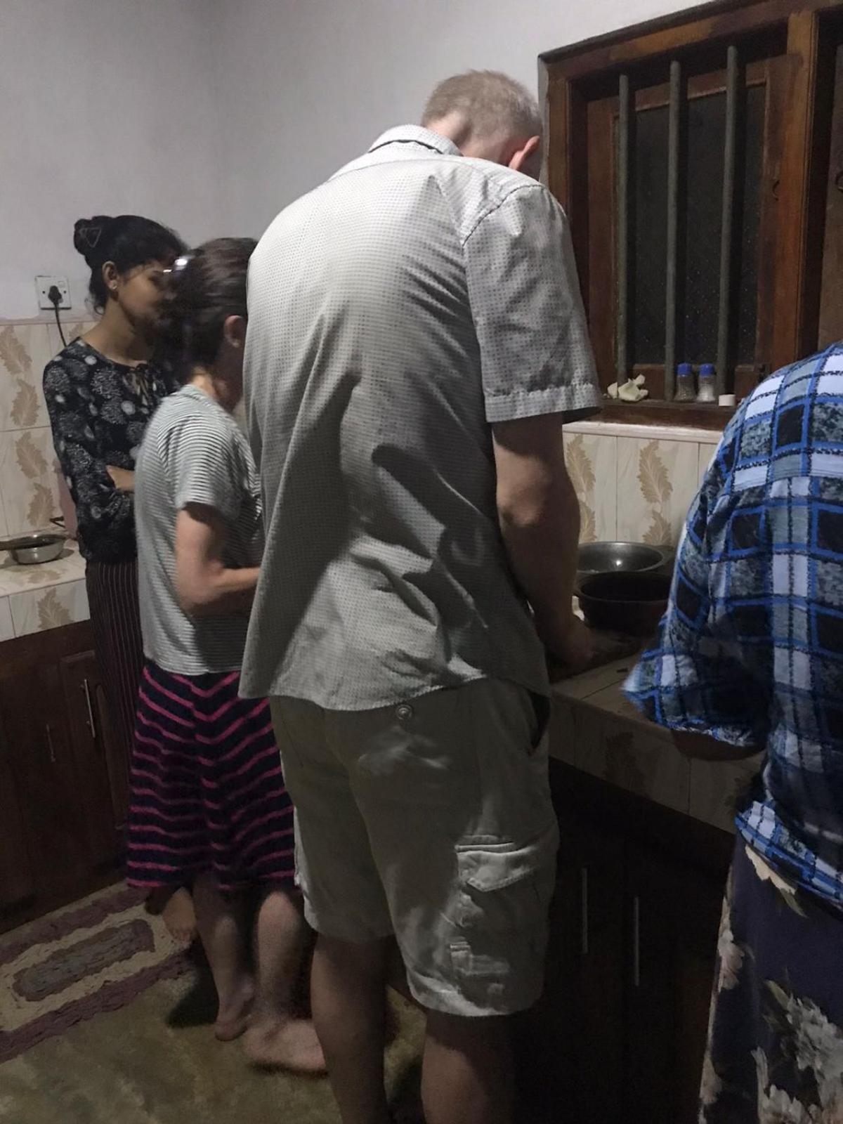 Nethmi Homestay & Restaurant Tangalle Ngoại thất bức ảnh