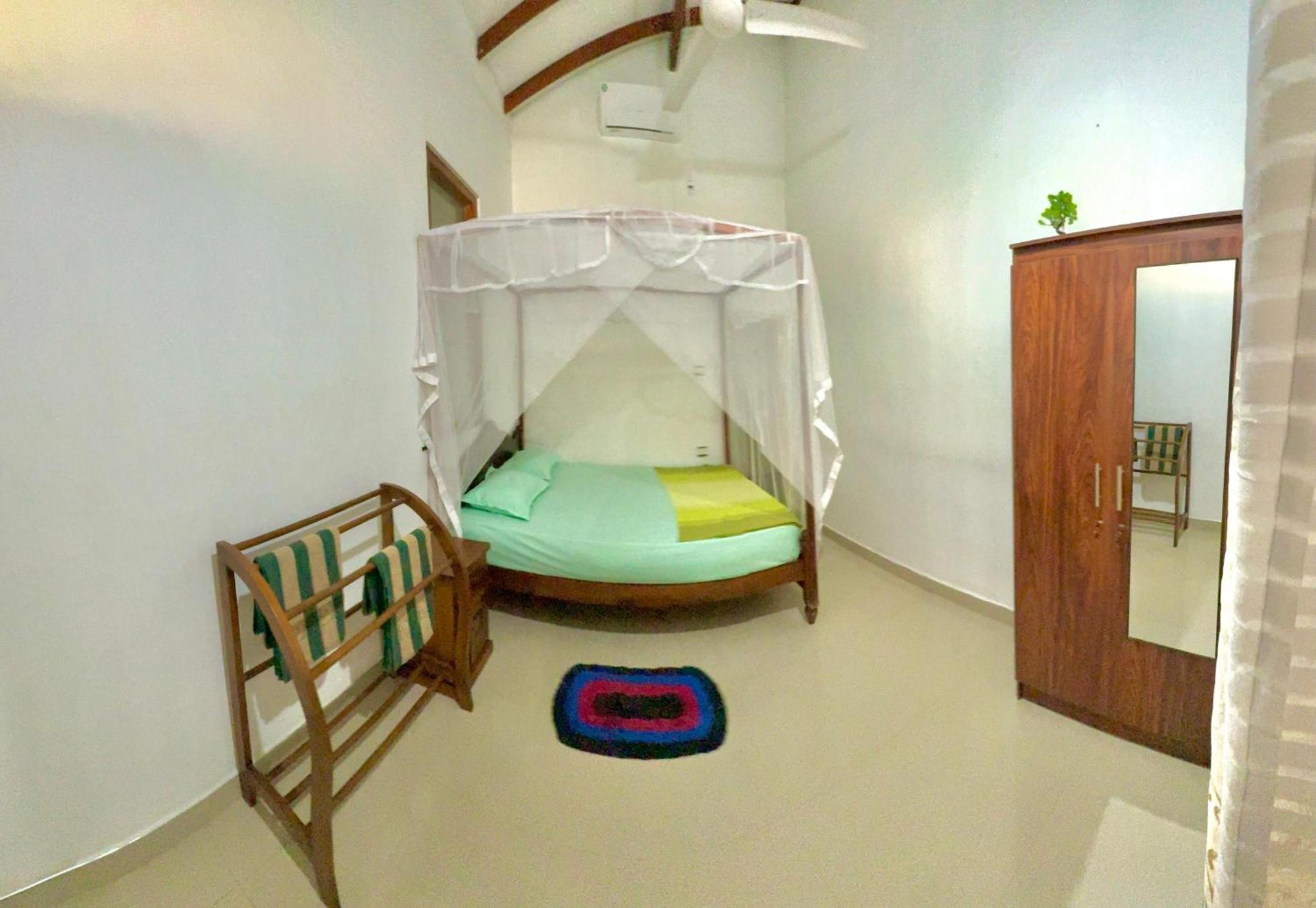 Nethmi Homestay & Restaurant Tangalle Ngoại thất bức ảnh