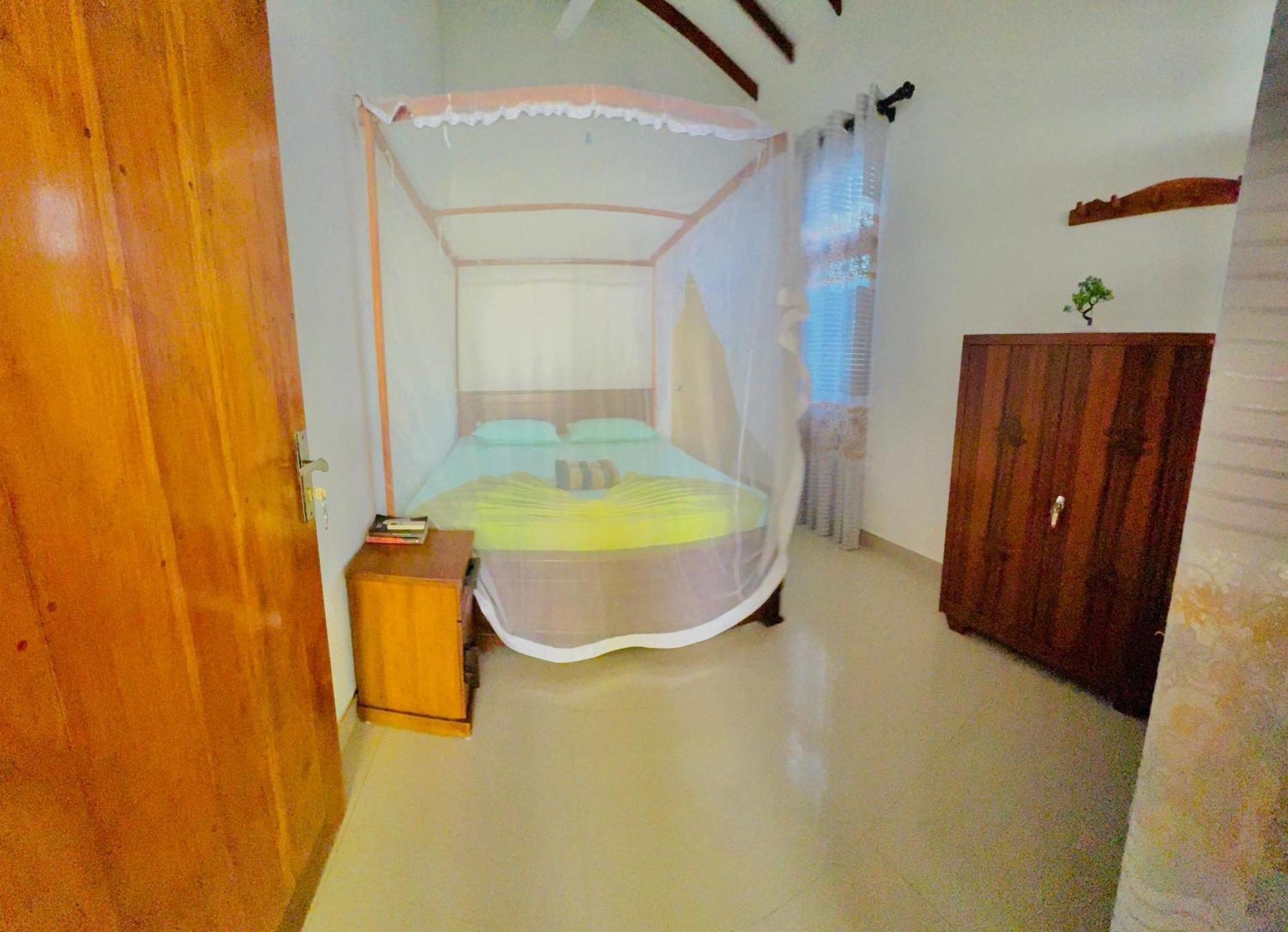 Nethmi Homestay & Restaurant Tangalle Phòng bức ảnh
