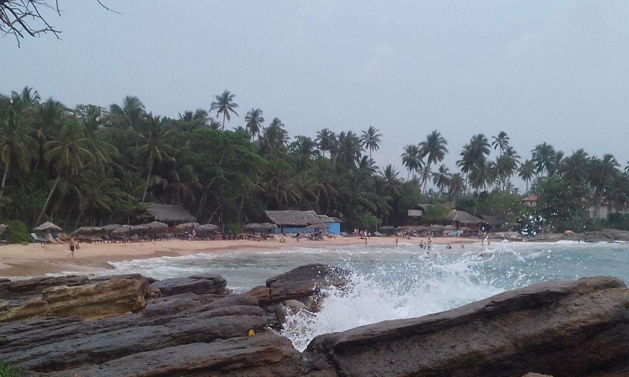 Nethmi Homestay & Restaurant Tangalle Ngoại thất bức ảnh